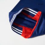 6906756198596bd3a4421146d3cad581