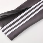 70954cfcbbb777c5b4c1b24183a04673